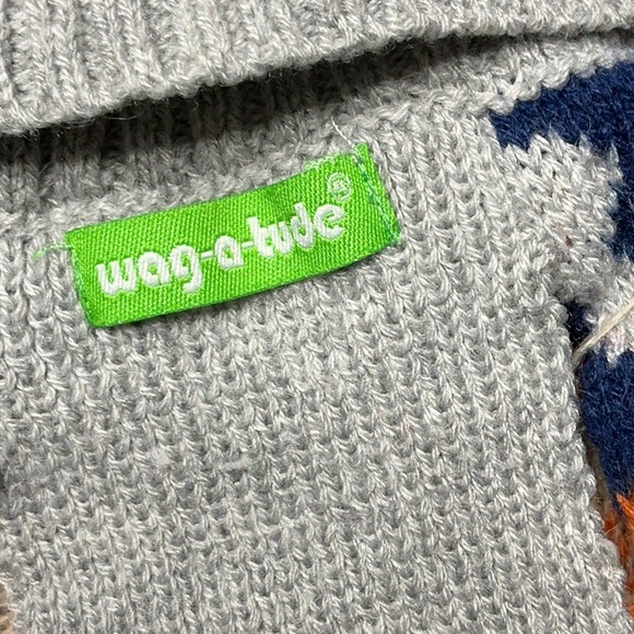 Colorful Knit Dog Sweater with Bone Pattern - Picture 7 of 9